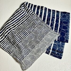 Coach rectangle scarf navy and white